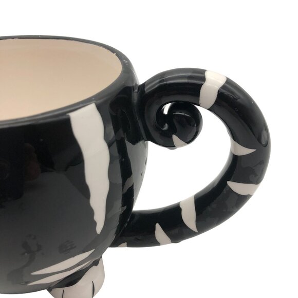 Pier 1 Imports 3D Chubby Cat Mug Hand-Painted Dolomite Footed Tail Handle - Picture 6 of 10